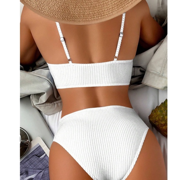 Boho Striped Ruffle Detail Bikini Swimsuit - Picture 3 of 9